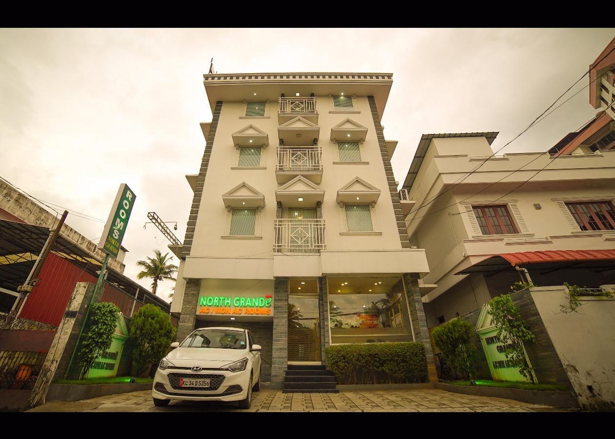 North Grande Hotel Kochi Exterior photo