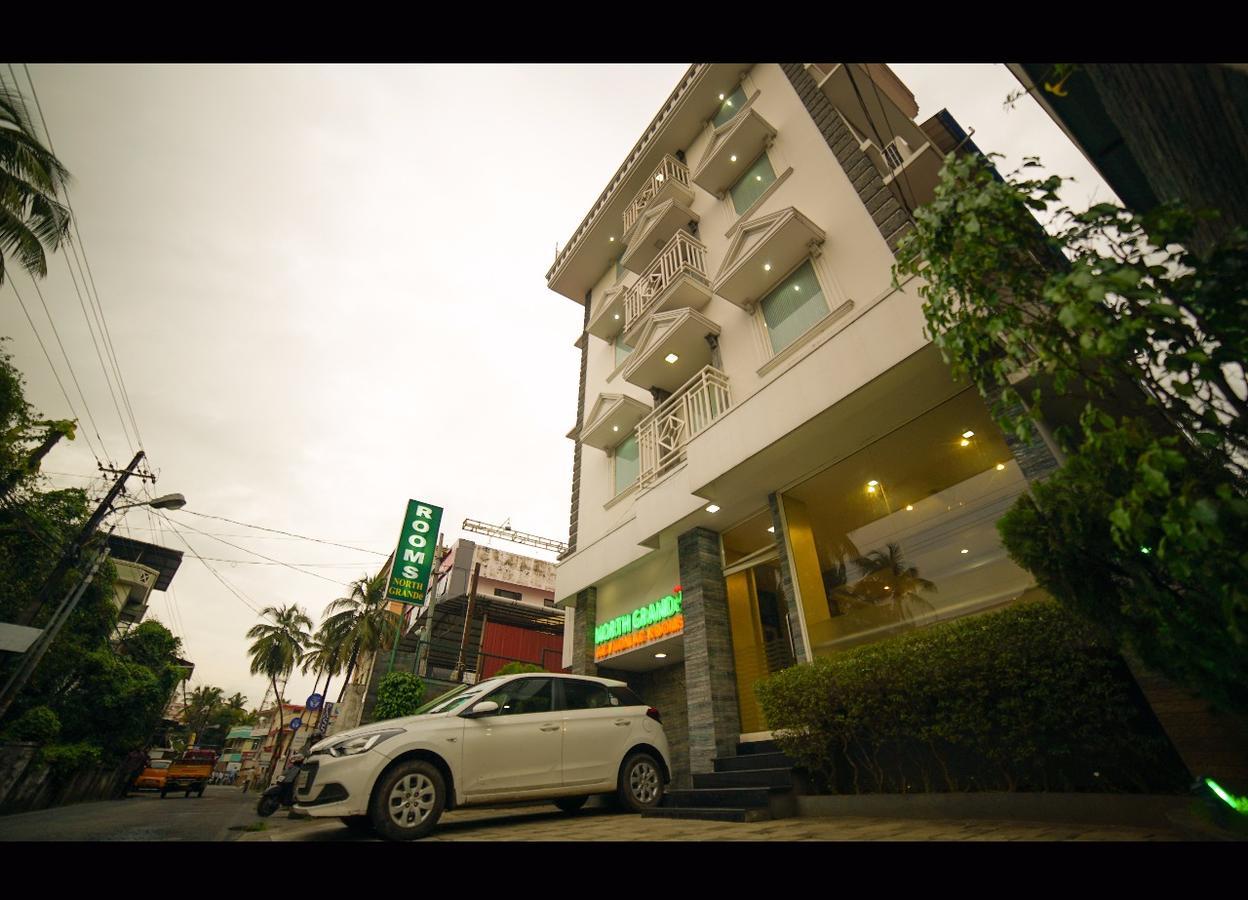 North Grande Hotel Kochi Exterior photo